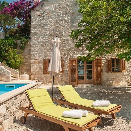 Luxury Beachfront Villa Mare With Private Pool At The Beach Orebic - Peljesac エクステリア 写真