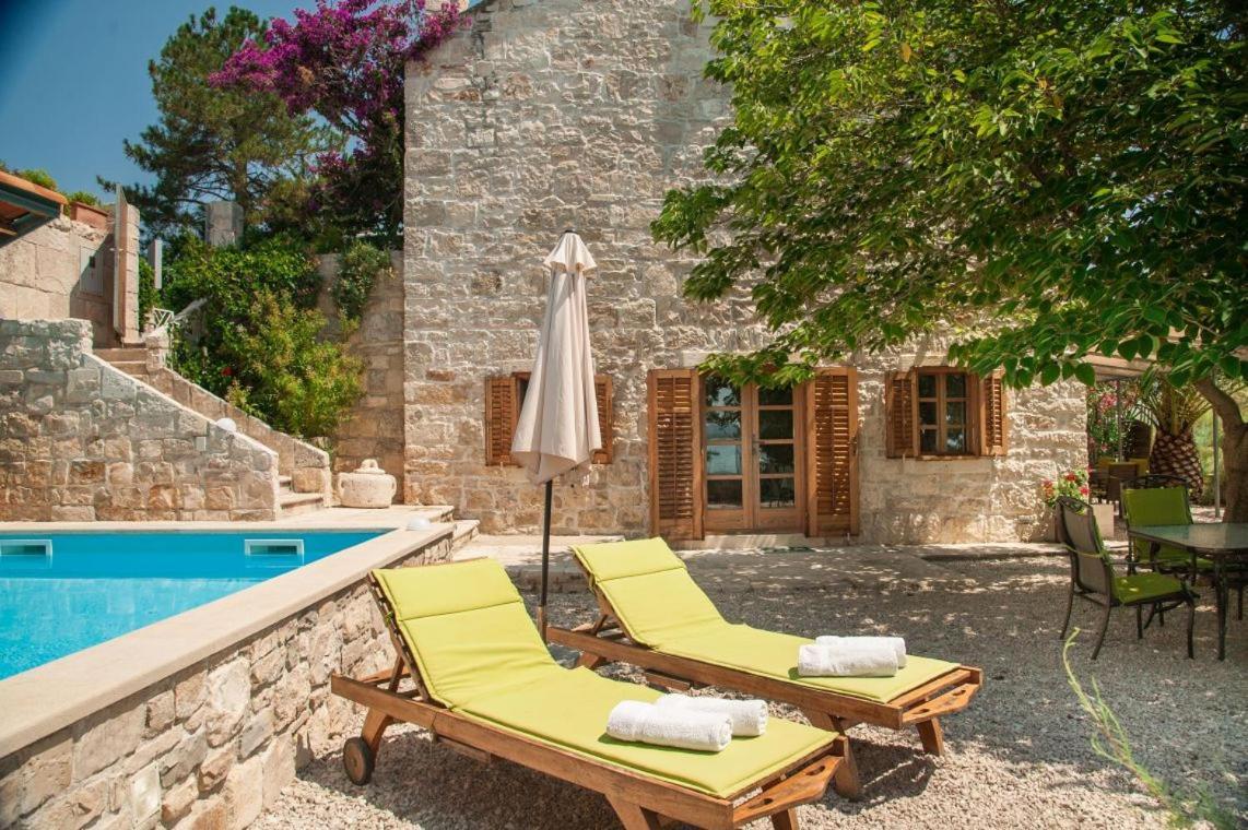 Luxury Beachfront Villa Mare With Private Pool At The Beach Orebic - Peljesac エクステリア 写真