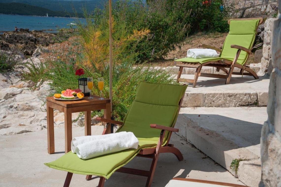 Luxury Beachfront Villa Mare With Private Pool At The Beach Orebic - Peljesac エクステリア 写真