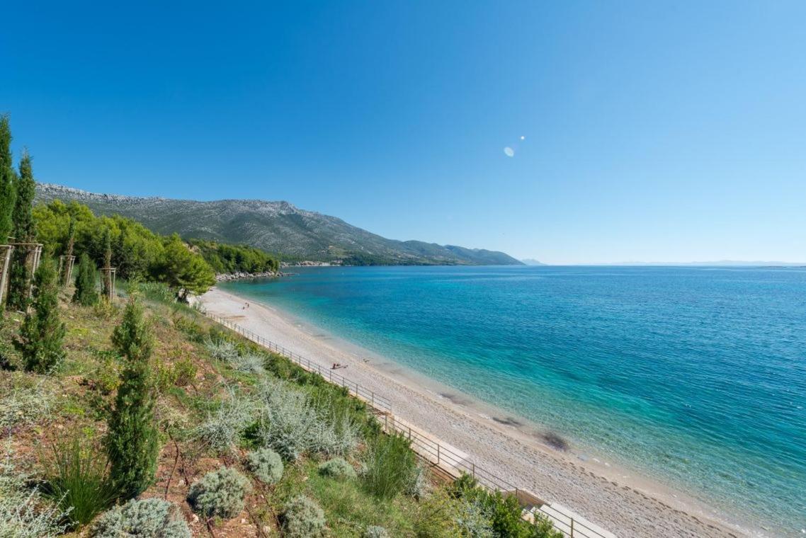 Luxury Beachfront Villa Mare With Private Pool At The Beach Orebic - Peljesac エクステリア 写真