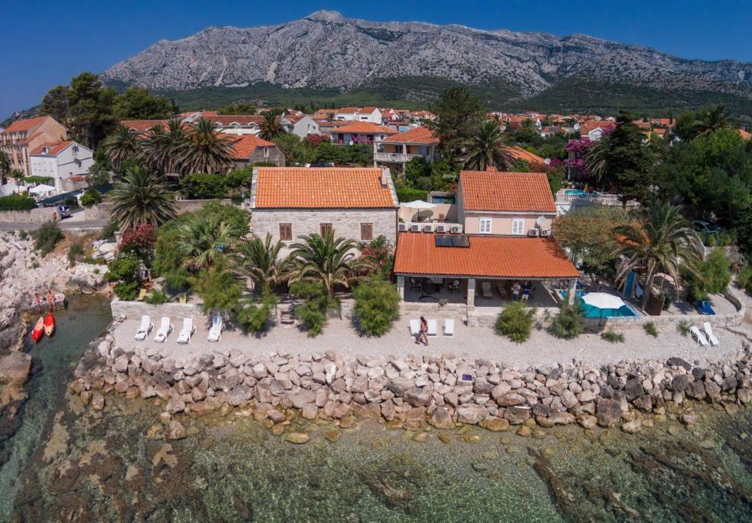 Luxury Beachfront Villa Mare With Private Pool At The Beach Orebic - Peljesac エクステリア 写真